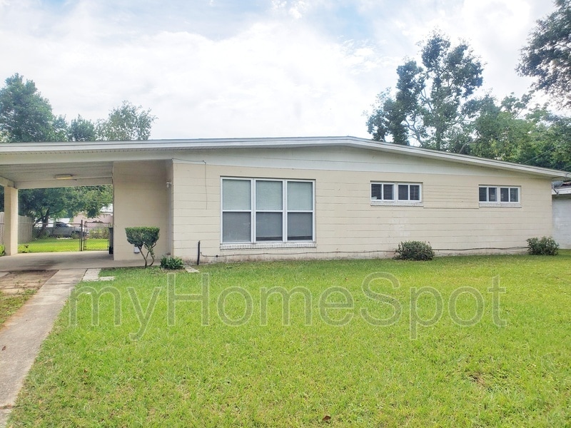 113 Aquamarine Ave in Pensacola, FL - Building Photo
