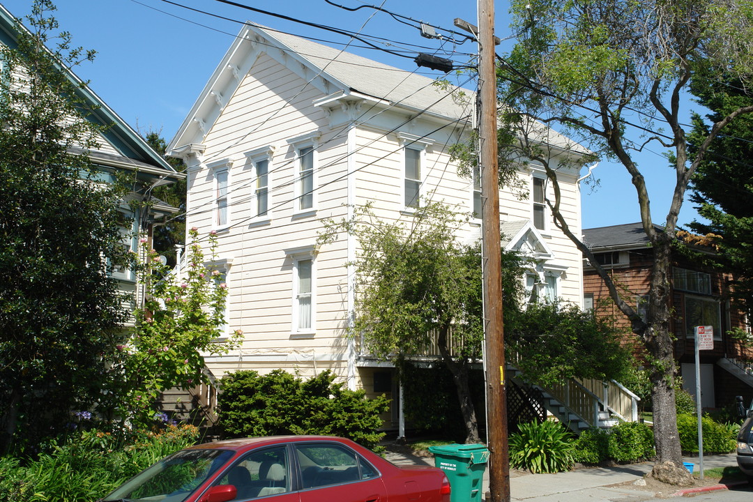 2120 Sacramento St in Berkeley, CA - Building Photo