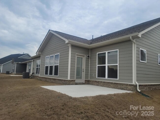 1115 Kalli Dr in Stallings, NC - Foto de edificio - Building Photo