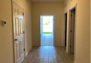 1114 Albert Ave in Lehigh Acres, FL - Building Photo - Building Photo