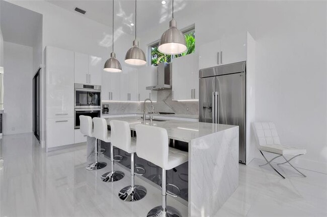 4088 Briarcliff Cir in Boca Raton, FL - Foto de edificio - Building Photo