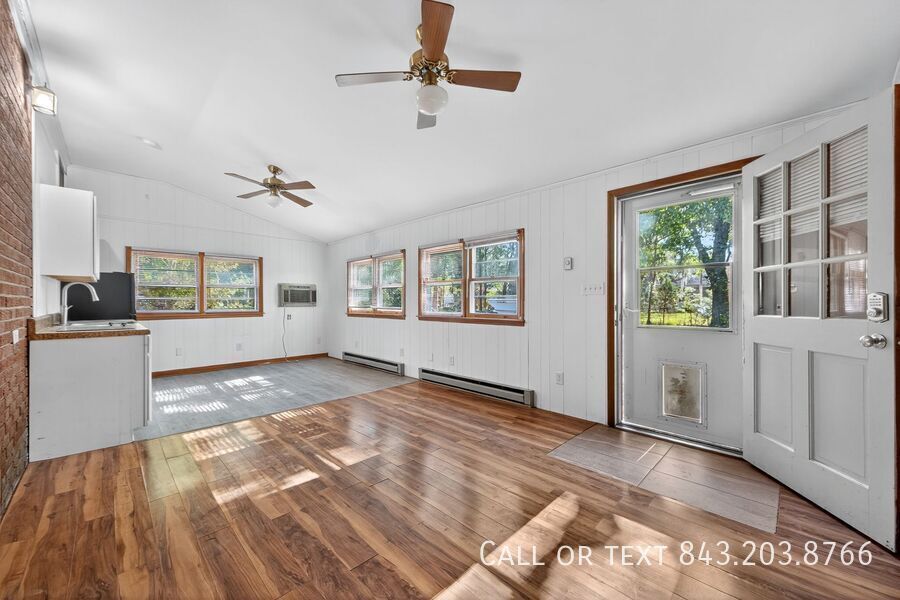 102 Richter Dr in Ladson, SC - Building Photo