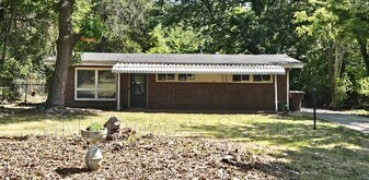 4214 Kildare Dr in Greensboro, NC - Building Photo