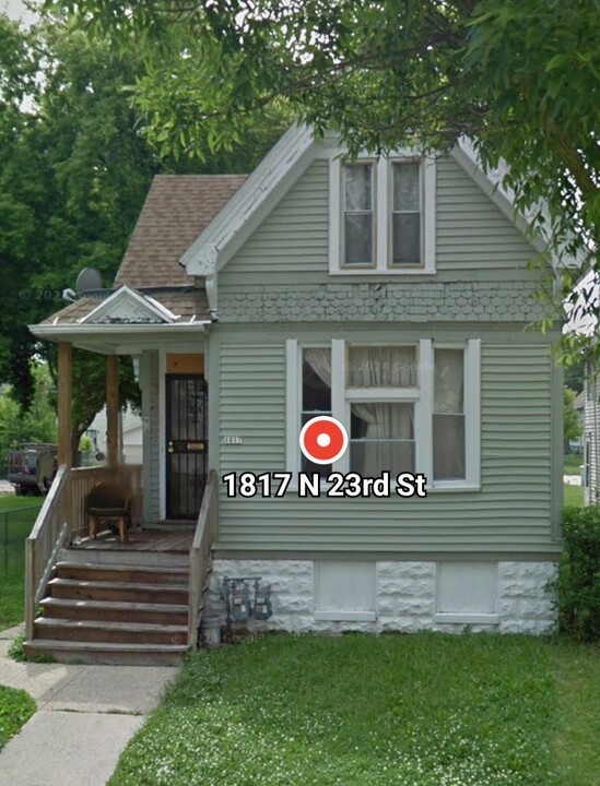 1817 N 23rd St, Unit 1817AN23rdSt in Milwaukee, WI - Foto de edificio