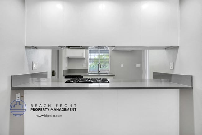 250 E Acacia St in Brea, CA - Building Photo - Building Photo