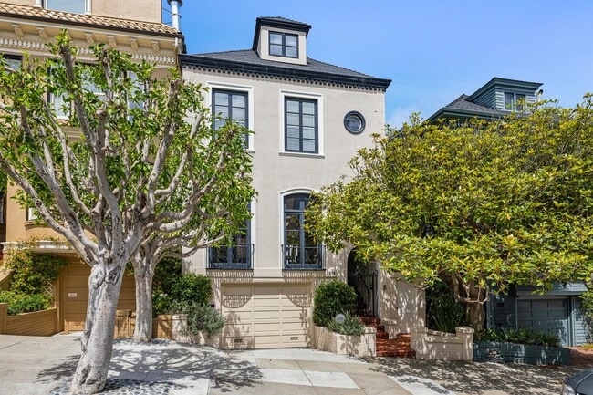 property at 2518 Filbert St