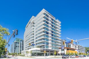 Hollybridge at River Green in Richmond, BC - Building Photo
