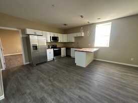 550 Spruce St in Elmira, NY - Building Photo