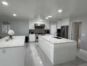 1 Hamlet Ct in Rancho Mirage, CA - Building Photo - Building Photo