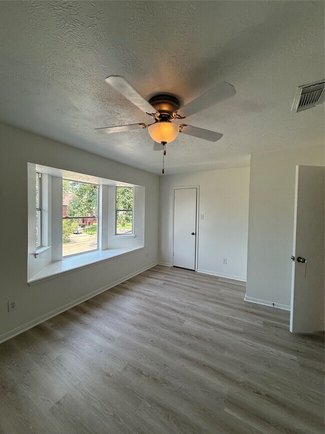 17011 Macleish Dr in Houston, TX - Building Photo - Building Photo