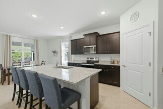 5157 NW 43rd Ln Rd in Ocala, FL - Building Photo - Building Photo