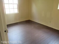 1206 Taylor St photo'