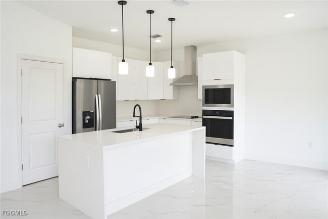 property at 3813 25th St SW