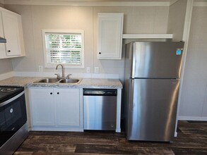 14236 Max Hooks Rd in Clermont, FL - Building Photo - Building Photo