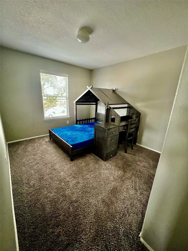 property at 9610 Serenata Ct