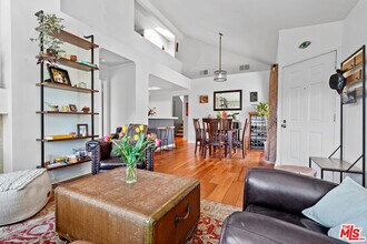 4240 Lost Hills Rd-Unit -2004 in Calabasas, CA - Building Photo - Building Photo