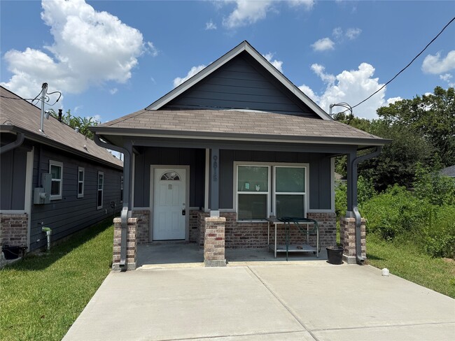 property at 9815 Garcroft St