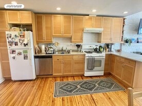 349 Warren St in Brooklyn, NY - Building Photo