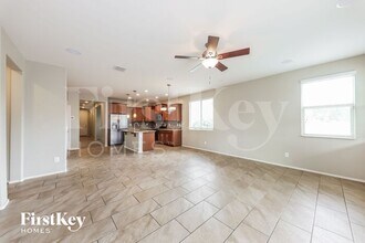 7103 S 19th Ln in Phoenix, AZ - Building Photo - Building Photo