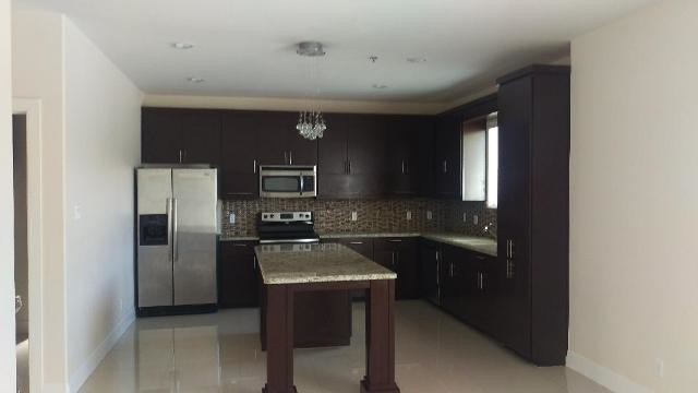 1216 E Pine Ridge Ave, Unit 3 in McAllen, TX - Building Photo - Building Photo