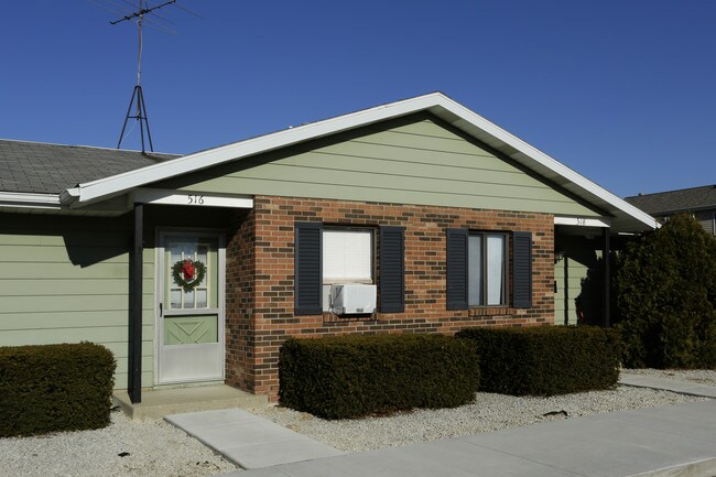 Sparta Townhouses in Sparta, MI - Foto de edificio - Building Photo