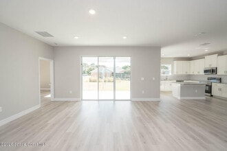 1106 Homer St NW in Palm Bay, FL - Building Photo - Building Photo