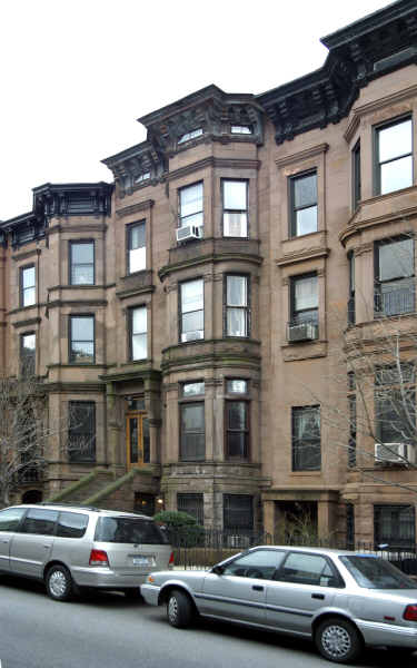 218 Saint Johns Pl in Brooklyn, NY - Building Photo