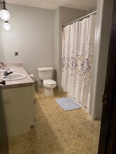 1301 3rd St SE, Unit 1301 in East Wenatchee, WA - Foto de edificio - Building Photo