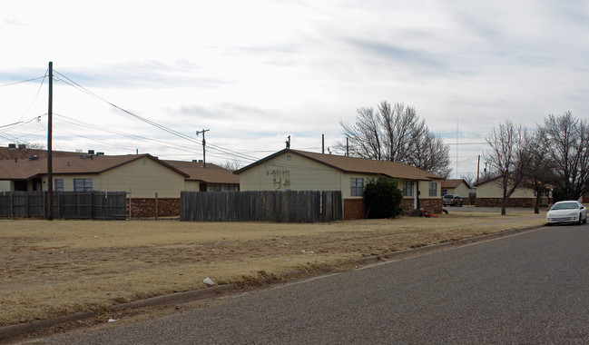 6501 Avenue S in Lubbock, TX - Foto de edificio - Building Photo