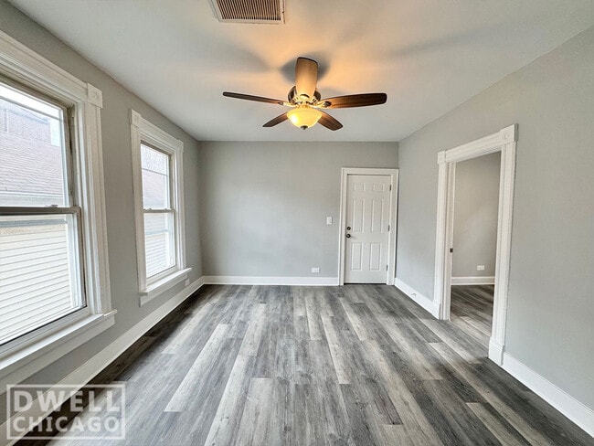 1546 W Walton St, Unit 1 in Chicago, IL - Building Photo - Building Photo