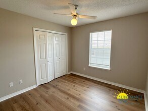 8134 Tavira St in Navarre, FL - Building Photo - Building Photo