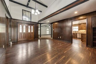 433 Circleview Dr S in Hurst, TX - Building Photo - Building Photo