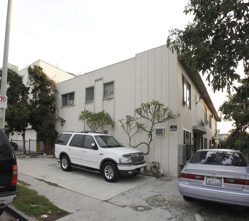 1130 Wilcox Pl in Los Angeles, CA - Foto de edificio