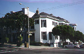 295 Castro in San Francisco, CA - Foto de edificio - Building Photo