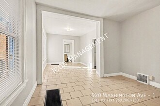 920 Washington Ave in Kalamazoo, MI - Building Photo - Building Photo
