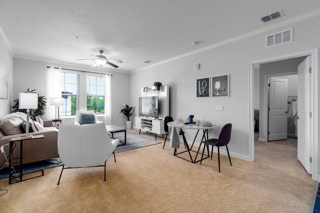 The Oasis at Moss Park Preserve in Orlando, FL - Foto de edificio - Interior Photo