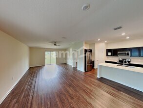 4351 Seven Canyons Dr in Kissimmee, FL - Building Photo - Building Photo