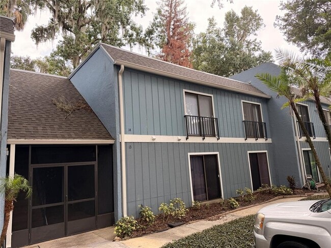 property at 423 Sheoah Blvd