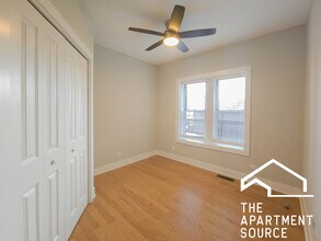 4847 N Wolcott Ave, Unit 1B in Chicago, IL - Building Photo - Building Photo