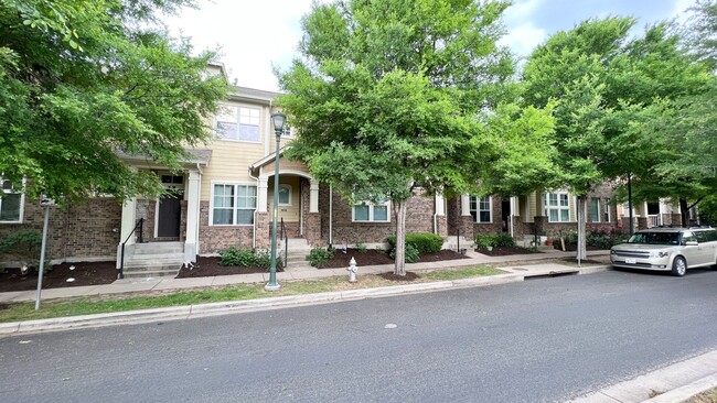 4112 Mattie St in Austin, TX - Building Photo - Building Photo