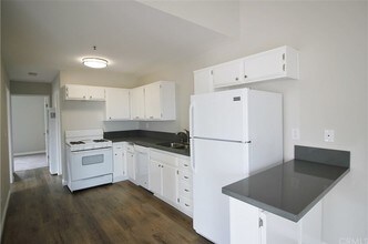 2615 Calle Del Comercio in San Clemente, CA - Foto de edificio - Interior Photo