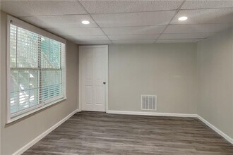 5490 Windswept Trce in Sugar Hill, GA - Building Photo - Building Photo