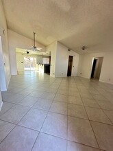 37133 Dawson Dr in Palmdale, CA - Building Photo - Building Photo