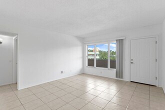 2287 Philippine Dr in Clearwater, FL - Building Photo - Building Photo