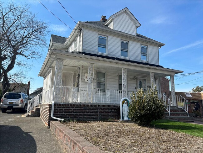 property at 160 N Central Ave