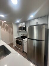 835 Mission Sierra Ct in Redding, CA - Building Photo - Building Photo