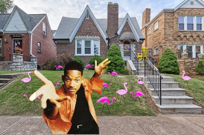 property at 5015 Miami St