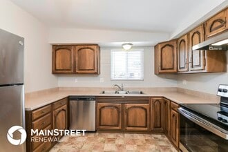 8601 E Mormon Dr in Tucson, AZ - Foto de edificio - Building Photo