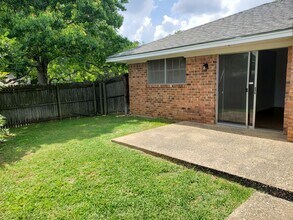 430-434 Top Hill Dr in Tyler, TX - Building Photo - Building Photo