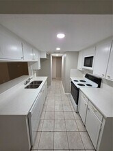 419 Gleneagles Dr in Friendswood, TX - Building Photo - Building Photo